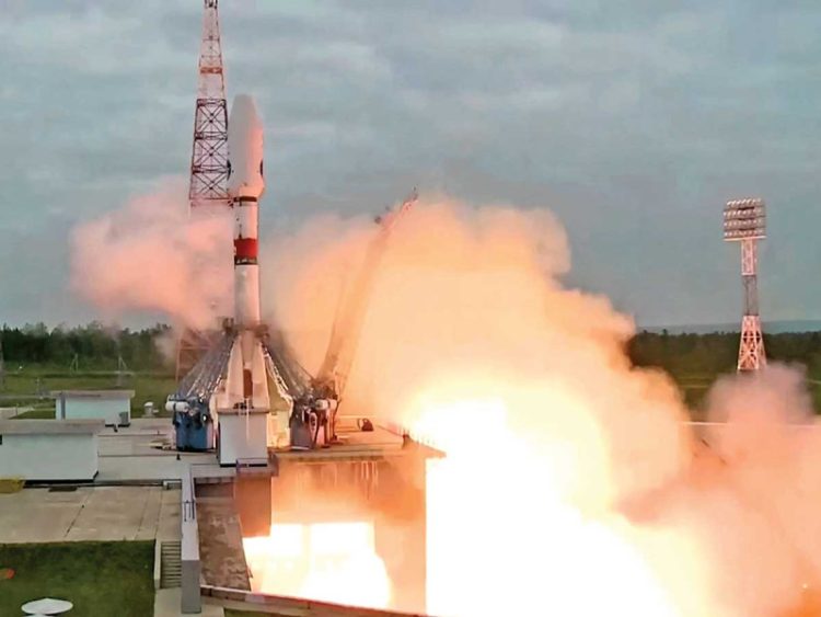 Sonda Rusa se Estrella en la Luna, pero Rusia Continúa su Programa Espacial Lunar