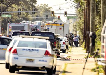 Trágico Tiroteo en Florida: Tres Muertos en un Ataque Motivado por Odio Racial