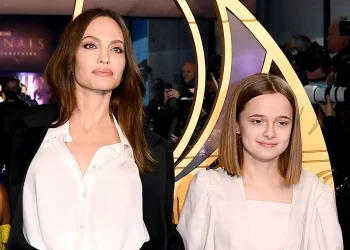 Angelina Jolie contrata a su hija Vivienne, de 15 años, como su asistente