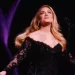 Adele se desplomó detrás del escenario