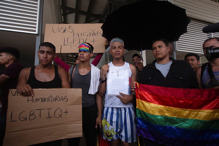 Migrantes LGBT+ denuncian discriminación en la frontera sur de México
