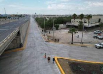 Concluye repavimentación de lateral poniente de carretera