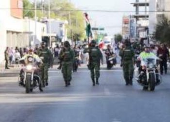 Invitan a presenciar el desfile del 16 de septiembre