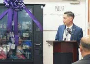 Esta disponible máquina expendedora de NARCAN