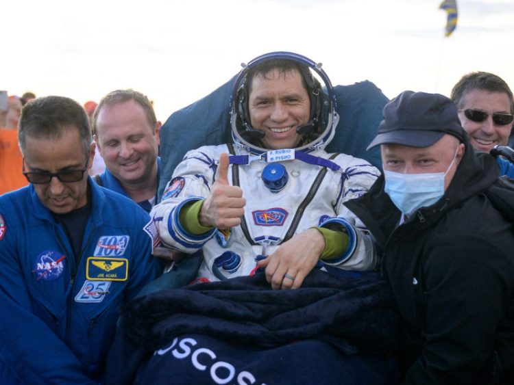 Regreso Exitoso del Astronauta Frank Rubio tras un Año en la Estación Espacial Internacional