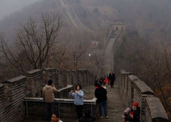 Personas Arrestadas por Dañar la Gran Muralla China en Búsqueda de Atajo