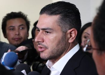 Omar García Harfuch Defiende a AMLO en Caso Ayotzinapa
