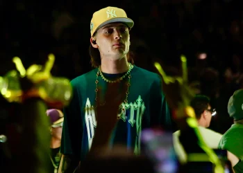 Conciertos de Peso Pluma en EU son pospuestos tras amenazas contra el cantante