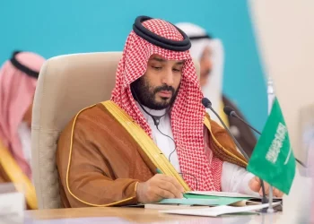 Arabia Saudí: Transformación Económica y Geopolítica a Través de Inversiones Globales