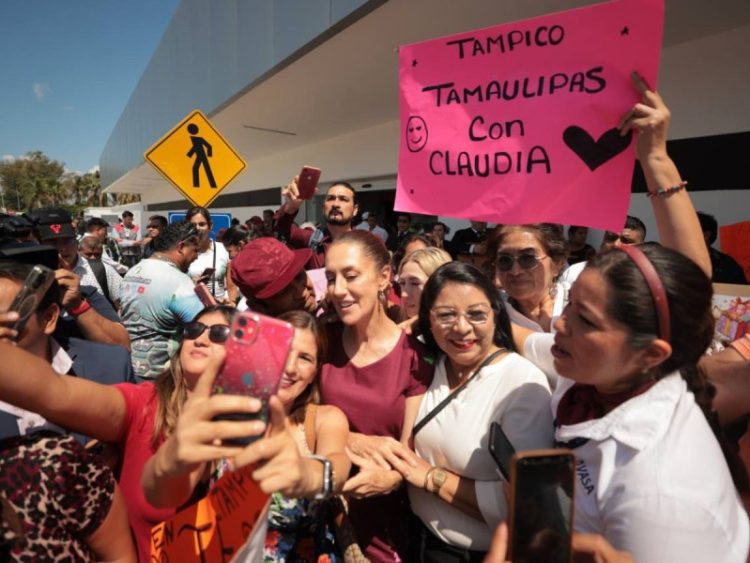 Claudia Sheinbaum recibe cálida bienvenida en su visita a Tampico, Tamaulipas