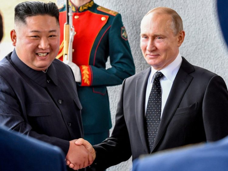 Kim Jong-un se dirige a Rusia para reunirse con Putin y discutir un posible acuerdo de armas