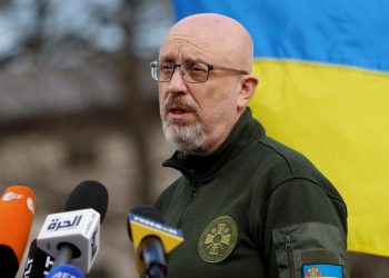 Zelenski sustituirá al ministro de Defensa de Ucrania