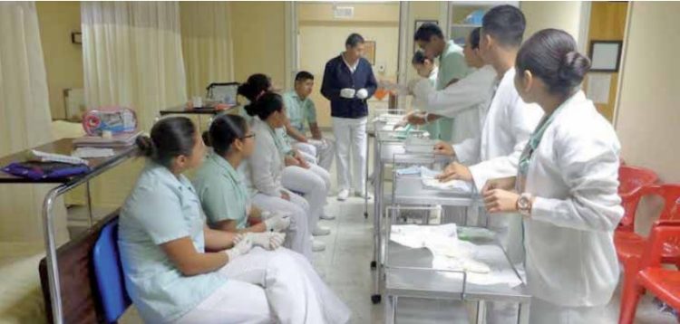 Harán hoy curso propedéutico de ingreso para Enfermería