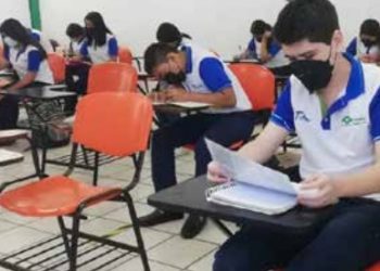 Buscan a 400 estudiantes desertores del Conalep