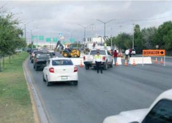 POR CIERRE VEHICULAR Realizan operativo de tráfico en Calzada de los Héroes