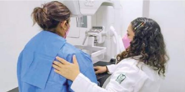IMSS intensifica acciones para detectar oportunamente el cáncer de mama