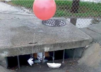 “TODOS FLOTAN” ¡De terror! aparece el payaso Pennywise en Nuevo Laredo