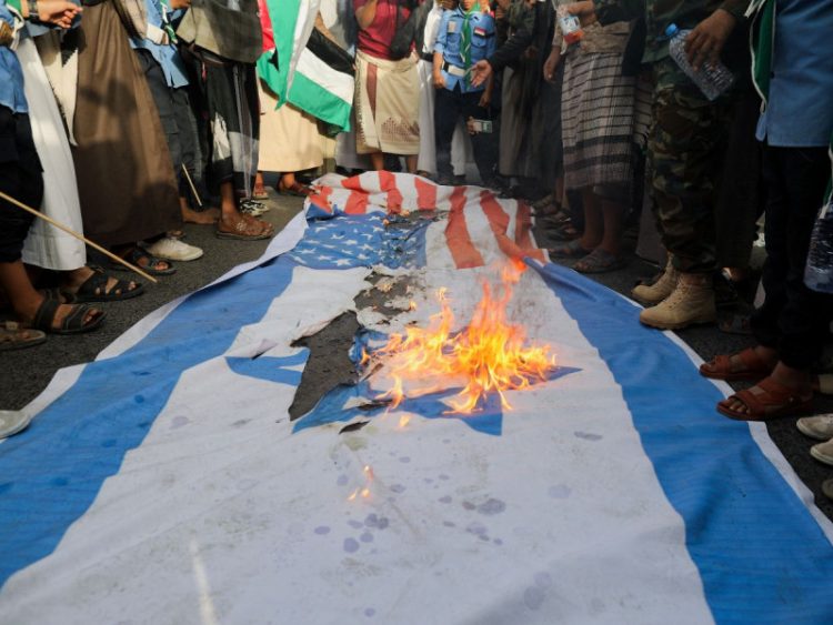 Hutíes de Yemen se unen al conflicto en Israel y Gaza, aumentando la tensión regional