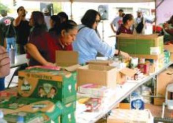 Envían 20 toneladas de víveres a Guerrero