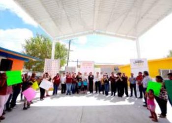 Remodelan escuelas en beneficio de alumnos