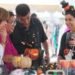 Emprendedores generan ganancias con Bazar UNE edición Halloween