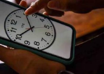 CAMBIO DE HORARIO Será durante el primer domingo de noviembre