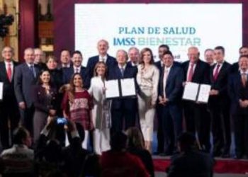 EN INVERSIÓN DE SALUD No hay límites, dice Américo ante AMLO y gobernadores