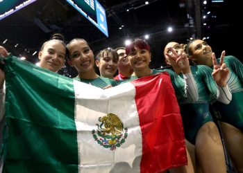 Alexa Moreno y el Equipo Mexicano de Gimnasia Femenina Aseguran Dos Plazas Olímpicas para París 2024