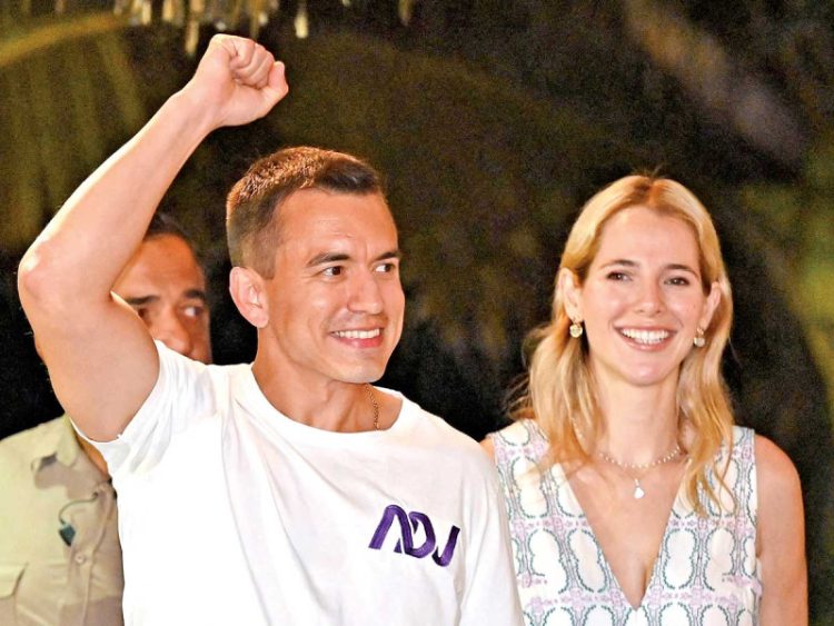 Empresario se Convierte en el Presidente Más Joven de Ecuador