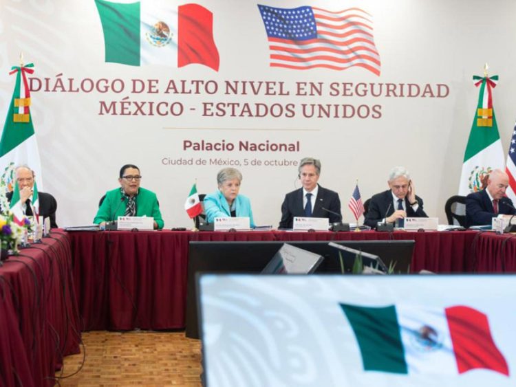 Rosa Icela Rodríguez Destaca Combate al Crimen en Reunión con Funcionarios de EE. UU.