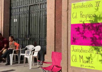 Trabajadores de la Salud toman sede en Tamaulipas en demanda de basificación para más de 4 mil empleados