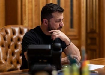 El presidente ucraniano Zelenski compara la invasión rusa con los ataques de Hamás en Israel