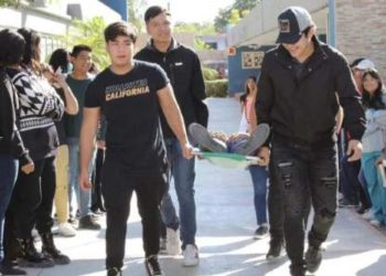 Alumnos UAT de Reynosa colaboran en simulacros de Protección Civil