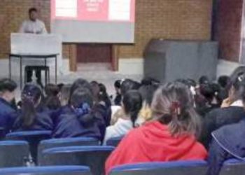 Realizan concurso de oratoria en la escuela Normal Cuauhtémoc