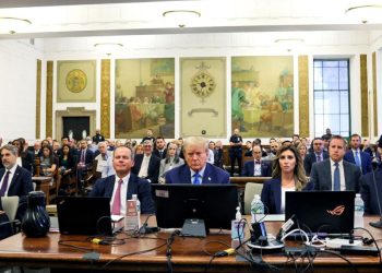 Trump y sus hijos comparecen ante tribunal de Nueva York por acusaciones de fraude inmobiliario