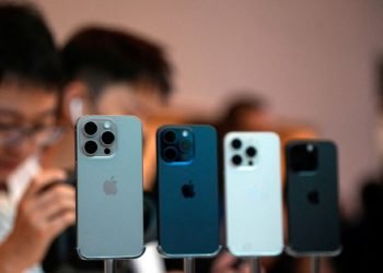 Apple lanza actualización para abordar problemas de sobrecalentamiento en iPhone 15