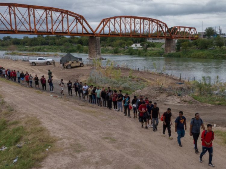 Estados Unidos y el Gobierno de Maduro Acuerdan la Repatriación de Venezolanos