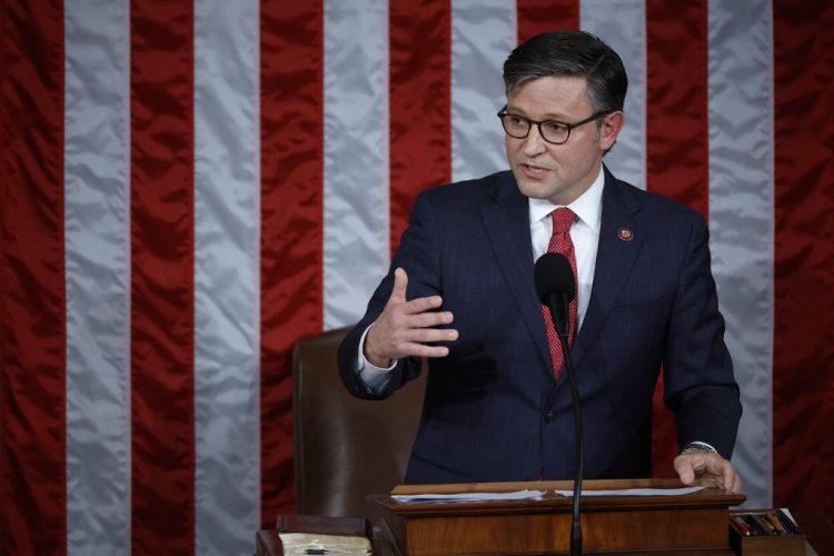 Mike Johnson es Elegido Como el Nuevo ‘Speaker’ de la Cámara Baja de Estados Unidos