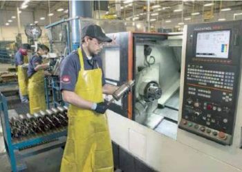 AFECTACIÓN DECEMBRINA Problemas en maquiladoras con permisos y rotaciones