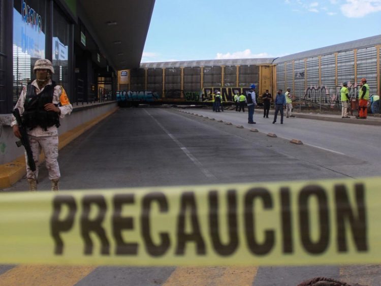 Encuentran Dos Cuerpos en un Vagón de Tren en Nuevo León