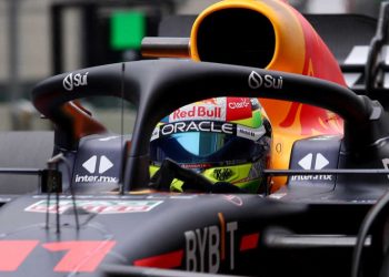 ‘Checo’ Pérez planea cuatro años más en la Fórmula Uno y descarta presión por Hamilton