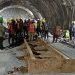Continúan labores de rescate para salvar a 40 obreros atrapados en un túnel en India