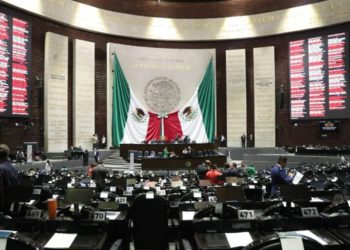 Diputados aprueban normas para reelección en el Congreso