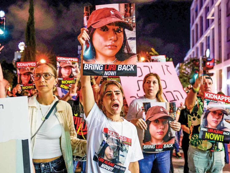 Manifestantes exigen respuestas al gobierno israelí por rehenes de Hamás