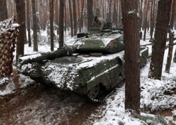 Alemania promete apoyo a Ucrania con 1.400 millones de dólares para enfrentar a Rusia