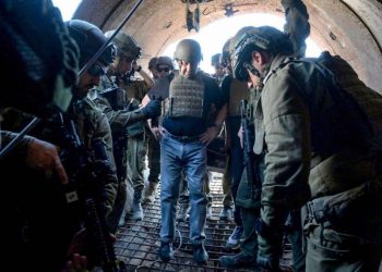 Elon Musk y Netanyahu visitan zonas afectadas por ataques en Israel