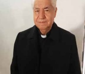 Arzobispo de Monterrey vista la diócesis; no estará en la ciudad