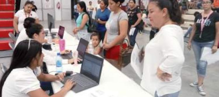 Hoy cierran registro Becas municipales