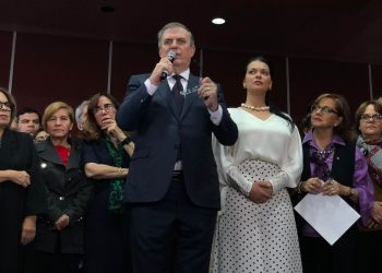 Marcelo Ebrard se Queda en Morena y Refuerza Vínculos con Sheinbaum