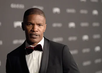 Demandan a Jamie Foxx por agresiones sexuales; esto respondió el actor